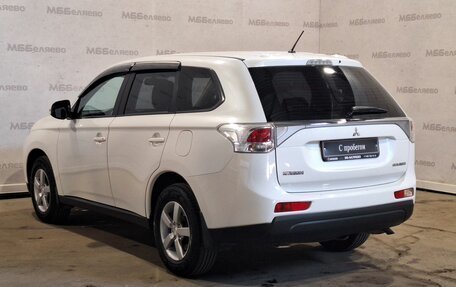 Mitsubishi Outlander III рестайлинг 3, 2012 год, 1 350 000 рублей, 7 фотография