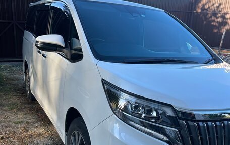 Toyota Esquire I, 2020 год, 3 500 000 рублей, 7 фотография