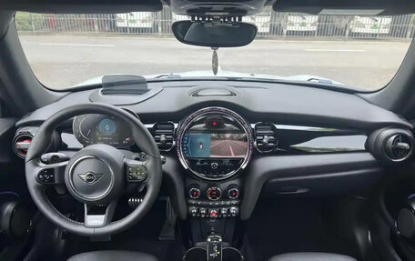 MINI Hatch, 2022 год, 2 900 777 рублей, 9 фотография