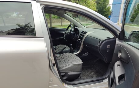 Toyota Corolla, 2008 год, 840 000 рублей, 10 фотография