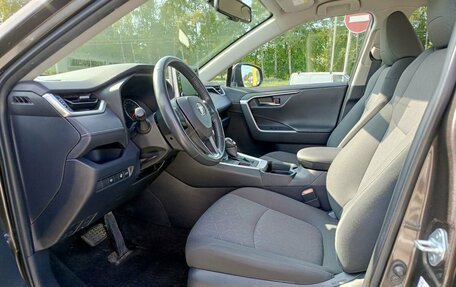 Toyota RAV4, 2021 год, 3 300 000 рублей, 20 фотография