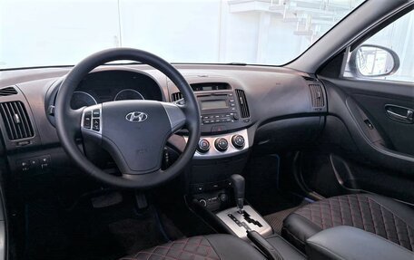 Hyundai Elantra IV, 2010 год, 749 000 рублей, 11 фотография