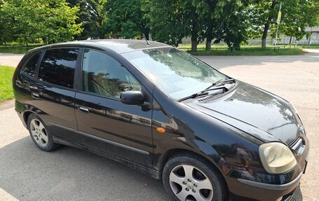 Nissan Almera Tino i, 2003 год, 495 000 рублей, 3 фотография