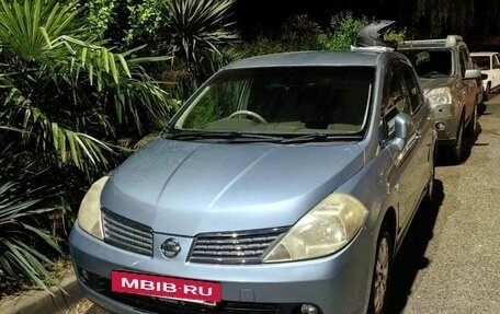 Nissan Tiida, 2005 год, 700 000 рублей, 10 фотография