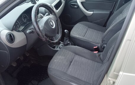 Renault Sandero I, 2014 год, 400 000 рублей, 7 фотография