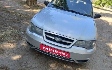 Daewoo Nexia I рестайлинг, 2010 год, 200 000 рублей, 2 фотография
