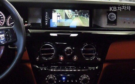 Rolls-Royce Phantom VIII, 2020 год, 37 790 000 рублей, 14 фотография