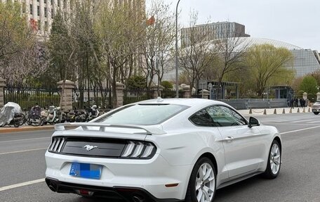 Ford Mustang VI рестайлинг, 2022 год, 2 650 008 рублей, 6 фотография