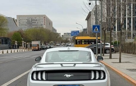 Ford Mustang VI рестайлинг, 2022 год, 2 650 008 рублей, 5 фотография