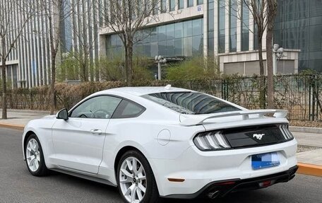 Ford Mustang VI рестайлинг, 2022 год, 2 650 008 рублей, 4 фотография
