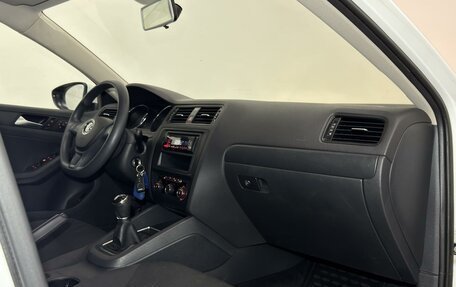 Volkswagen Jetta VI, 2016 год, 1 099 000 рублей, 14 фотография