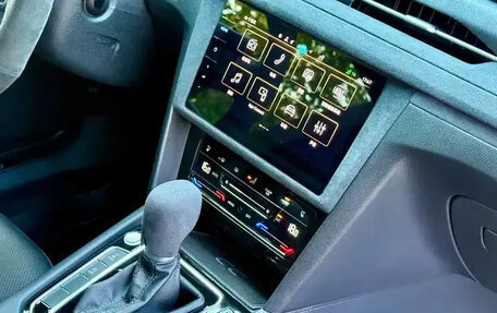 Volkswagen Passat CC, 2025 год, 3 604 000 рублей, 14 фотография