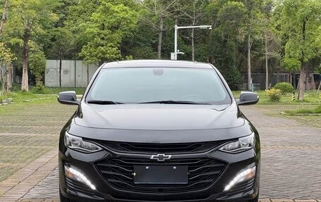 Chevrolet Malibu IX, 2022 год, 1 745 000 рублей, 2 фотография