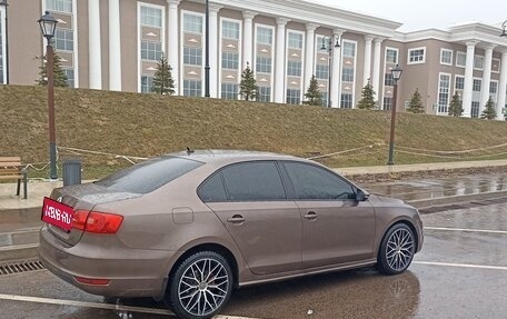 Volkswagen Jetta VI, 2011 год, 1 200 000 рублей, 1 фотография