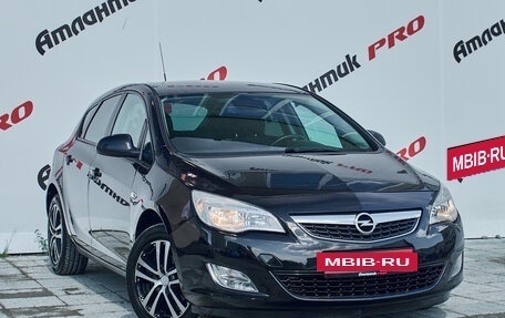 Opel Astra J, 2011 год, 820 000 рублей, 3 фотография