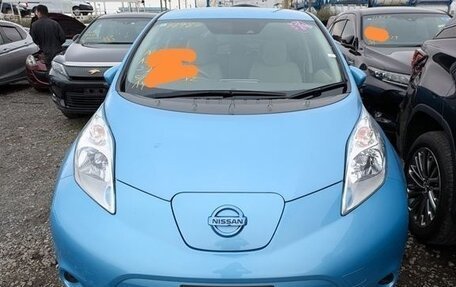 Nissan Leaf I, 2016 год, 840 000 рублей, 2 фотография