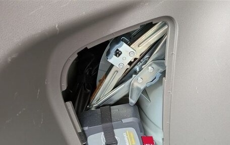 Nissan Leaf I, 2016 год, 840 000 рублей, 35 фотография