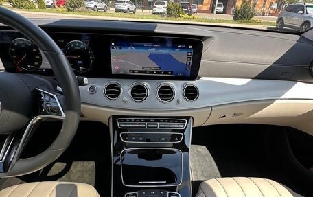 Mercedes-Benz E-Класс, 2021 год, 5 200 000 рублей, 14 фотография