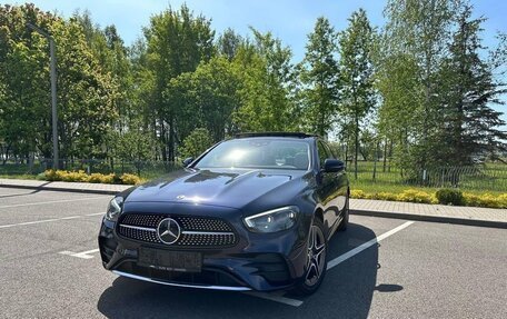 Mercedes-Benz E-Класс, 2021 год, 5 200 000 рублей, 32 фотография