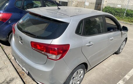 KIA Rio III рестайлинг, 2016 год, 950 000 рублей, 4 фотография