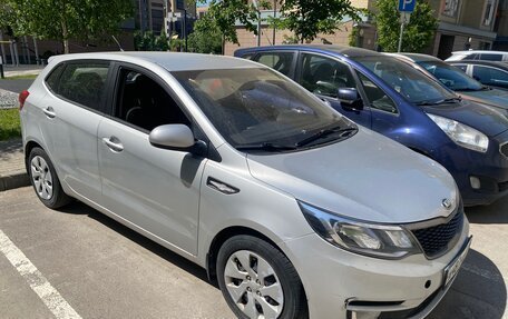 KIA Rio III рестайлинг, 2016 год, 950 000 рублей, 2 фотография