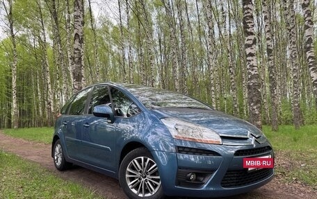 Citroen C4 Picasso II рестайлинг, 2010 год, 749 000 рублей, 2 фотография