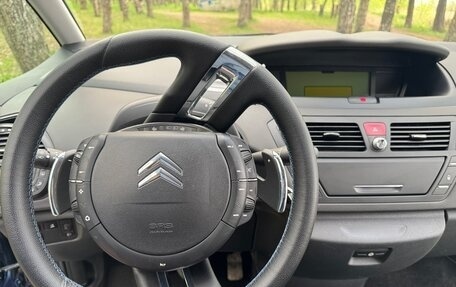Citroen C4 Picasso II рестайлинг, 2010 год, 749 000 рублей, 10 фотография