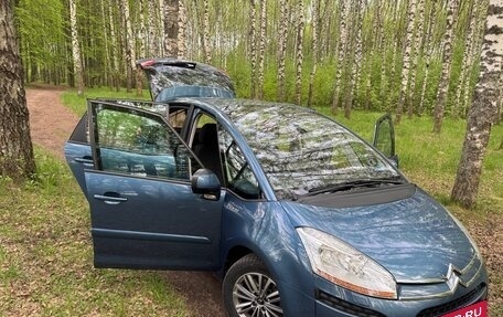 Citroen C4 Picasso II рестайлинг, 2010 год, 749 000 рублей, 16 фотография