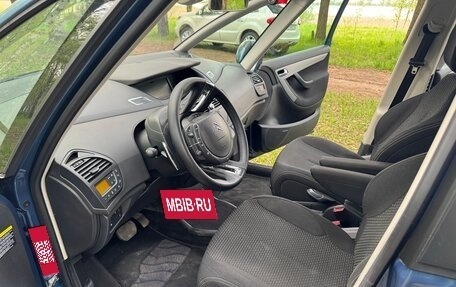 Citroen C4 Picasso II рестайлинг, 2010 год, 749 000 рублей, 11 фотография
