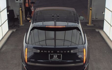 Land Rover Range Rover IV рестайлинг, 2022 год, 10 950 000 рублей, 5 фотография