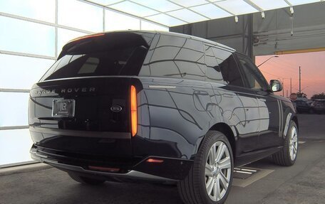 Land Rover Range Rover IV рестайлинг, 2022 год, 10 950 000 рублей, 7 фотография