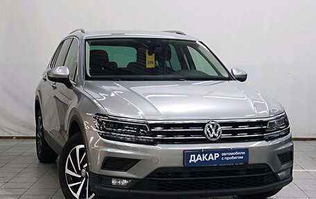 Volkswagen Tiguan II, 2019 год, 2 680 000 рублей, 2 фотография