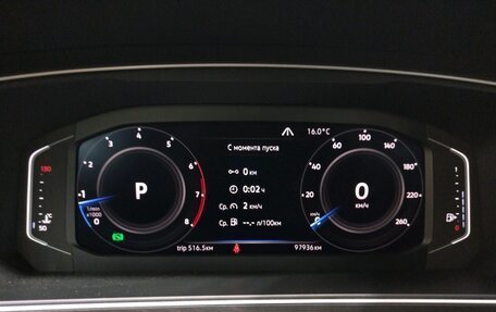 Volkswagen Tiguan II, 2019 год, 2 680 000 рублей, 8 фотография