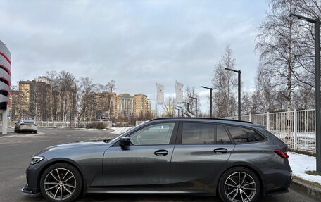 BMW 3 серия, 2019 год, 3 100 000 рублей, 2 фотография