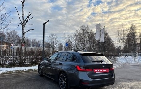 BMW 3 серия, 2019 год, 3 100 000 рублей, 3 фотография