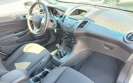 Ford Fiesta, 2016 год, 675 000 рублей, 8 фотография