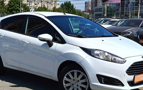 Ford Fiesta, 2016 год, 675 000 рублей, 2 фотография