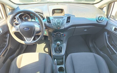 Ford Fiesta, 2016 год, 675 000 рублей, 10 фотография