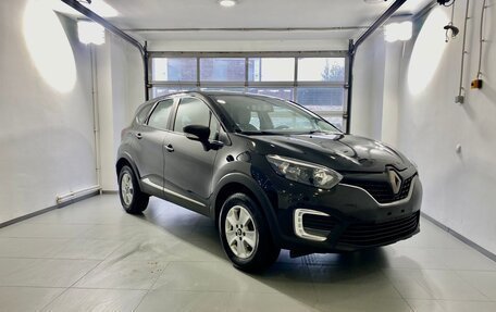 Renault Kaptur I рестайлинг, 2017 год, 1 490 000 рублей, 3 фотография
