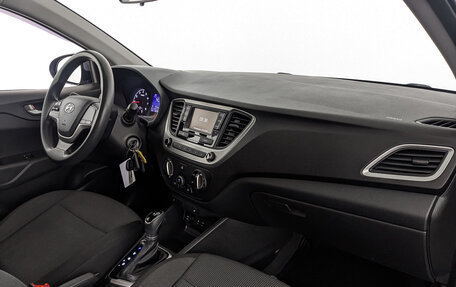 Hyundai Solaris II рестайлинг, 2017 год, 1 290 000 рублей, 13 фотография