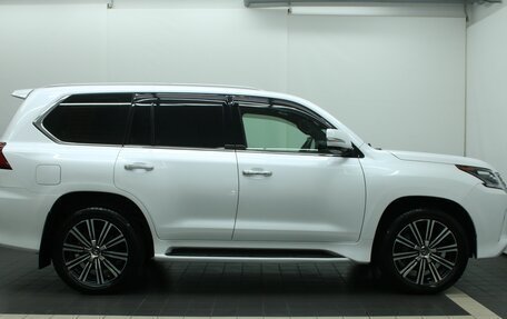 Lexus LX III, 2021 год, 9 990 000 рублей, 10 фотография