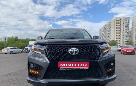Toyota Land Cruiser Prado 150 рестайлинг 2, 2019 год, 5 700 000 рублей, 2 фотография