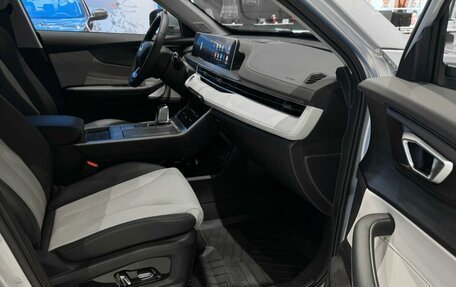 Chery Tiggo 4 I рестайлинг, 2025 год, 2 290 000 рублей, 8 фотография