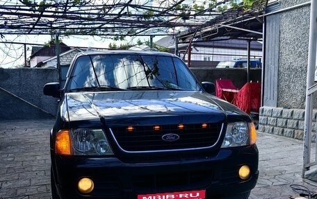 Ford Explorer III, 2001 год, 650 000 рублей, 2 фотография