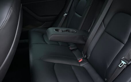 Tesla Model 3 I, 2021 год, 3 220 000 рублей, 10 фотография