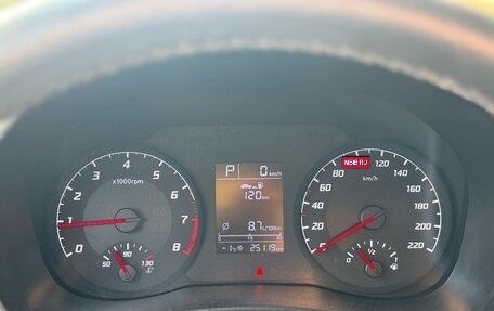 Hyundai Solaris II рестайлинг, 2021 год, 1 439 000 рублей, 12 фотография