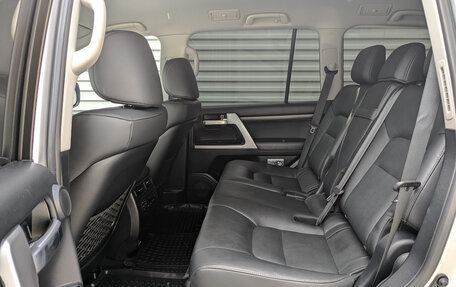 Toyota Land Cruiser 200, 2019 год, 6 950 000 рублей, 12 фотография