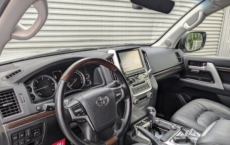 Toyota Land Cruiser 200, 2019 год, 6 950 000 рублей, 16 фотография