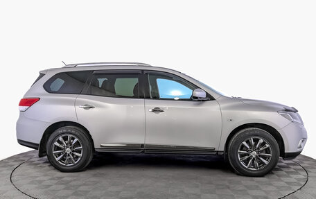Nissan Pathfinder, 2015 год, 1 950 000 рублей, 4 фотография