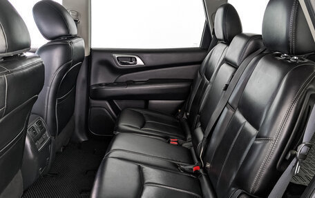 Nissan Pathfinder, 2015 год, 1 950 000 рублей, 18 фотография